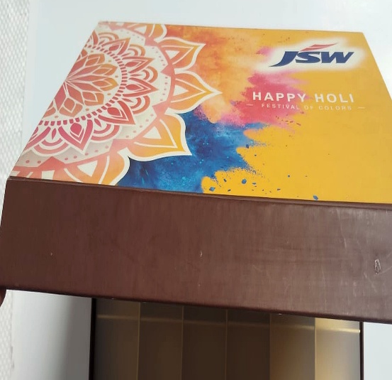 Custom Packaging Box